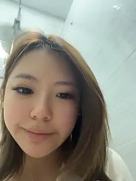 keke-20081130 online show from May 18, 1:27 pm