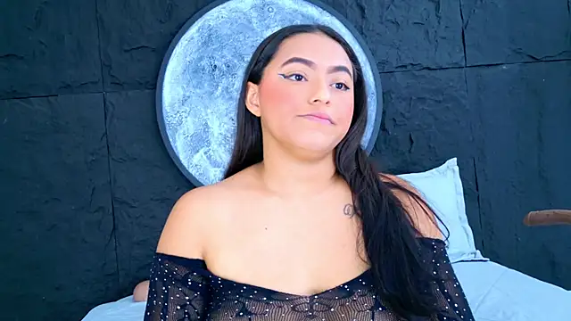 JessiBannkss online show from July 25, 12:55 pm