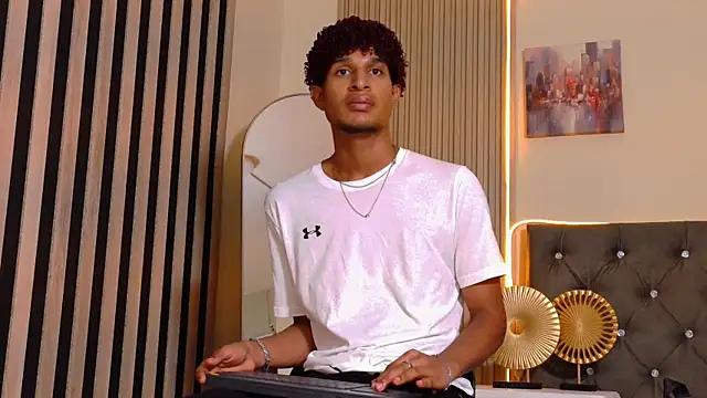 Alex Bloom online show from July 23, 7:21 pm