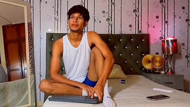 Alex Bloom online show from May 24, 4:29 pm