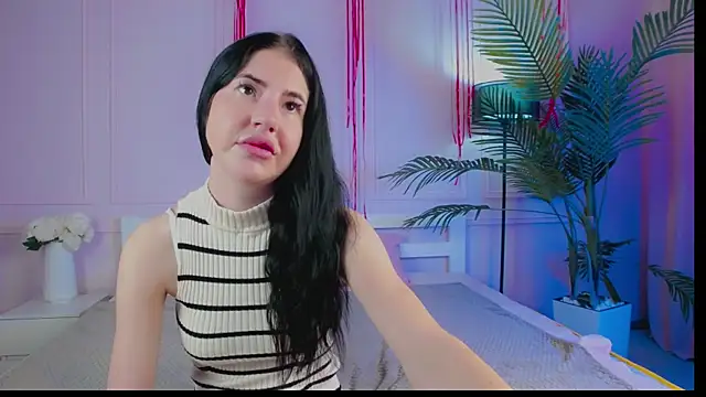 Emily xoo online show from May 27, 2:13 pm
