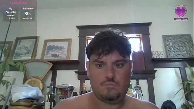 Snapshot of Madamebeton chatting on July 14, 4:57 pm Madamebeton online show from July 14, 4:57 pm
