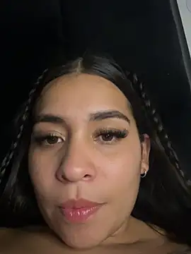 SussyFoxxx online show from May 13, 4:52 am