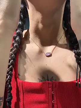 VeroJenkins  online show from May 12, 1:28 pm