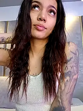 VeroJenkins  online show from June 30, 1:11 pm