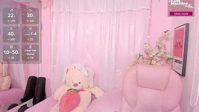 ShanelleDupont  online show from July 6, 2:24 pm