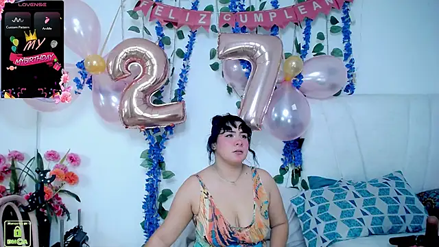 Azumi Cosplay  online show from May 24, 9:47 pm
