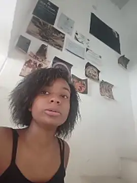 Snapshot of OshunHoney chatting on May 18, 4:34 pm OshunHoney online show from May 18, 4:34 pm