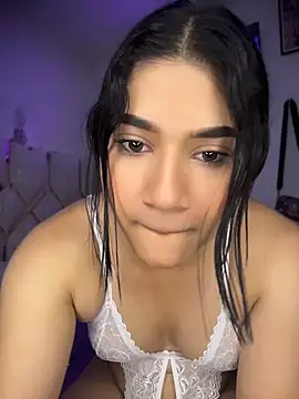 Snapshot of jessiecraffx chatting on May 10, 2:59 am jessiecraffx online show from May 10, 2:59 am
