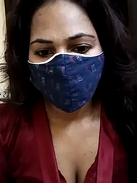 Snapshot of Roji_bha chatting on June 2, 4:12 am Roji bha online show from June 2, 4:12 am