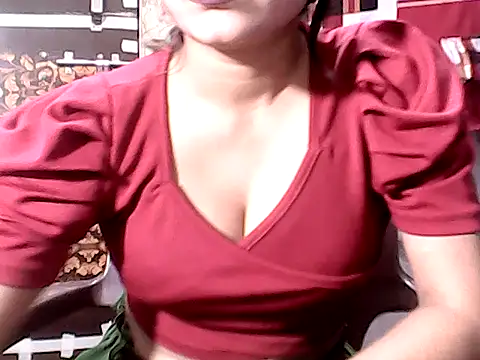 Snapshot of Lovely_Pandey chatting on May 14, 4:48 pm Lovely Pandey online show from May 14, 4:48 pm