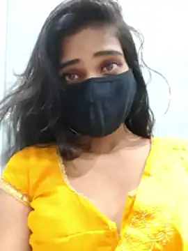 Snapshot of Hot_Candy77 chatting on May 30, 7:47 am Hot Candy77 online show from May 30, 7:47 am