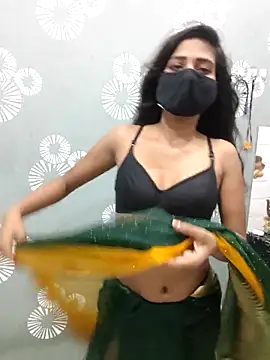 Snapshot of Hot_Candy77 chatting on June 12, 8:45 am Hot Candy77 online show from June 12, 8:45 am