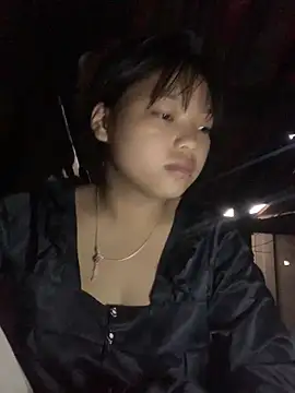 Snapshot of Cham-py chatting on May 8, 1:09 am Cham-py online show from May 8, 1:09 am