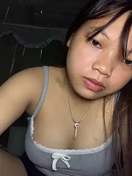 Snapshot of Cham-py chatting on May 23, 1:48 am Cham-py online show from May 23, 1:48 am