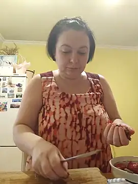 EmmaEmmy40 online show from June 11, 4:37 pm