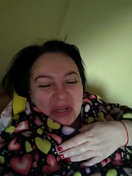 EmmaEmmy40 online show from May 14, 3:14 am
