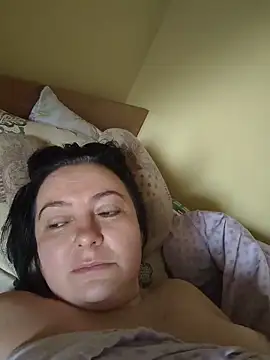 EmmaEmmy40 online show from June 16, 4:23 am