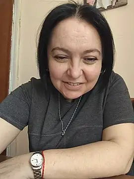 EmmaEmmy40 online show from May 18, 8:19 am