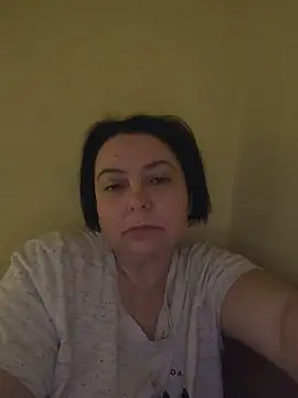 EmmaEmmy40 online show from May 30, 7:08 pm