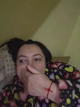 EmmaEmmy40 online show from May 29, 6:03 pm
