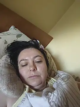 EmmaEmmy40 online show from May 23, 5:06 am
