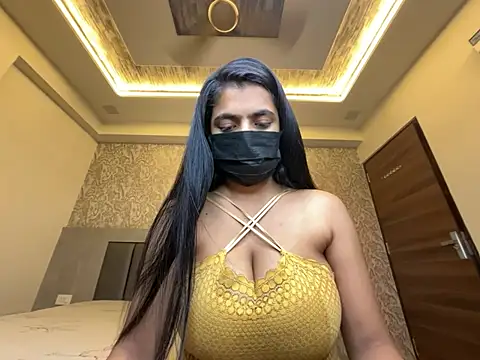 Miss Heer online show from June 10, 6:31 pm