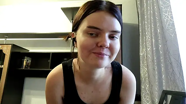 RebelDesiree online show from July 18, 12:14 pm