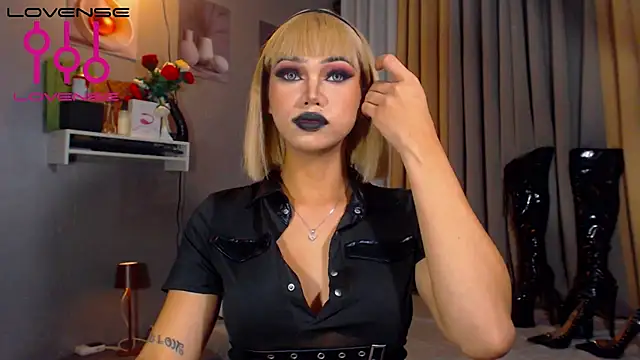 Lexi ThunderFuck online show from July 16, 1:24 am