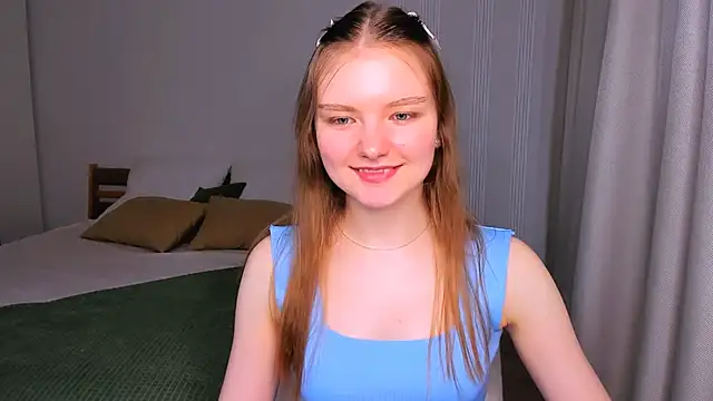 LookEva online show from May 18, 11:26 am