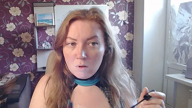 Kate R online show from May 23, 11:20 am