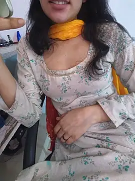 zoya baby  online show from June 5, 3:44 am