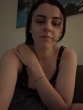 ema-emanuela online show from June 4, 8:13 pm