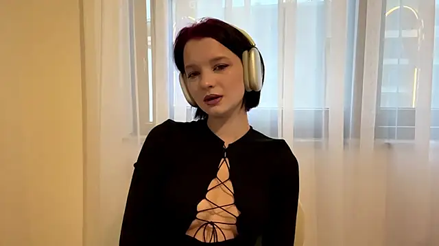 RiaFoxHi online show from May 2, 4:12 pm