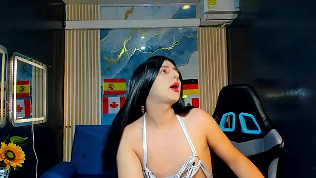 Snapshot of Gaby_Gil_ chatting on June 16, 1:00 pm Gaby Gil online show from June 16, 1:00 pm