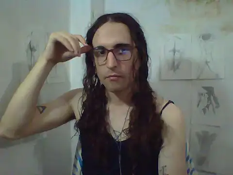 LaCuerva online show from June 9, 8:43 pm