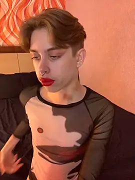 dark noir  online show from June 12, 10:46 am