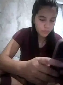 Snapshot of Soy_sashaa chatting on June 27, 8:15 pm Soy sashaa online show from June 27, 8:15 pm