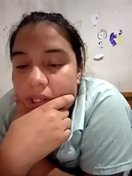 Snapshot of Soy_sashaa chatting on June 6, 3:01 am Soy sashaa online show from June 6, 3:01 am