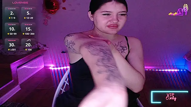 Blackangels online show from May 15, 11:58 pm