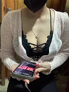 Snapshot of Lovely23-22 chatting on May 10, 2:08 pm Lovely23-22 online show from May 10, 2:08 pm