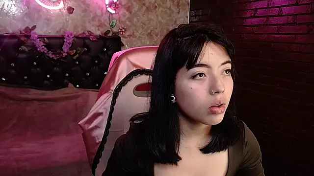 Abril gap online show from June 10, 11:33 am