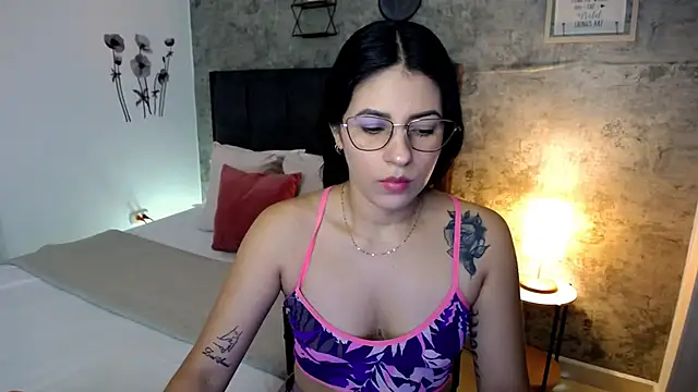 isa cruzx online show from May 31, 3:29 pm