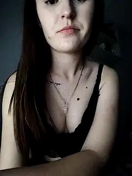 Kamila lov online show from May 11, 6:49 pm