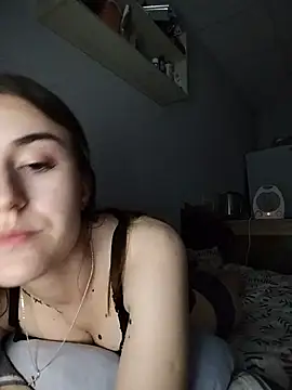 Kamila lov online show from June 2, 7:14 pm
