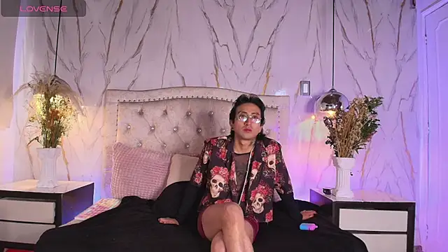 Eclipse TeenBoy66 online show from May 11, 12:50 pm