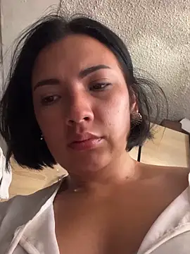 Snapshot of sarita_hos chatting on May 24, 2:39 pm sarita hos online show from May 24, 2:39 pm
