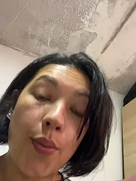 Snapshot of sarita_hos chatting on June 13, 2:26 pm sarita hos online show from June 13, 2:26 pm