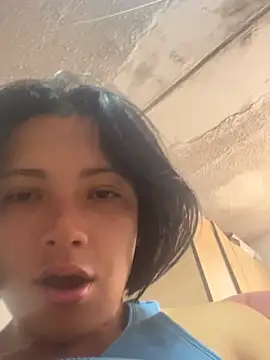 Snapshot of sarita_hos chatting on May 13, 1:40 pm sarita hos online show from May 13, 1:40 pm