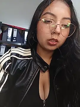 JENNIFER  03 online show from July 24, 3:52 pm